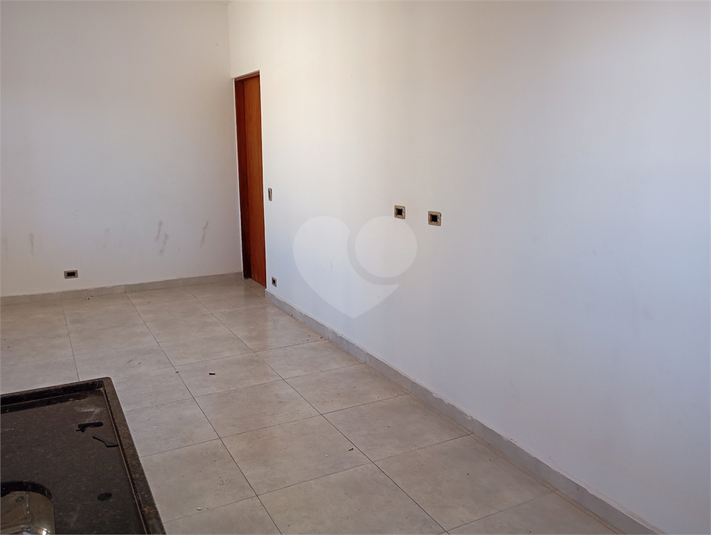 Foto REO1095995