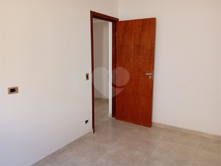 Foto REO1095995