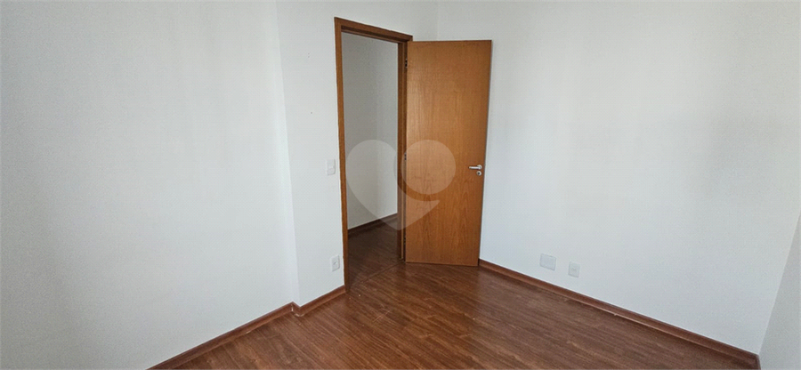 Foto REO1096004