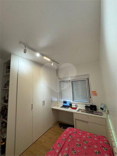 Foto REO1096008