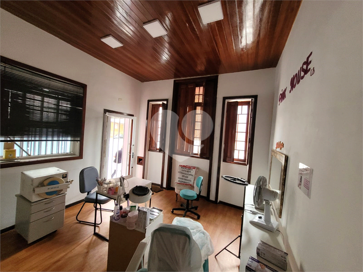 Foto REO1096010
