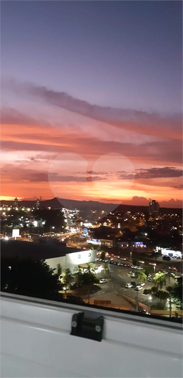 Foto REO1096016