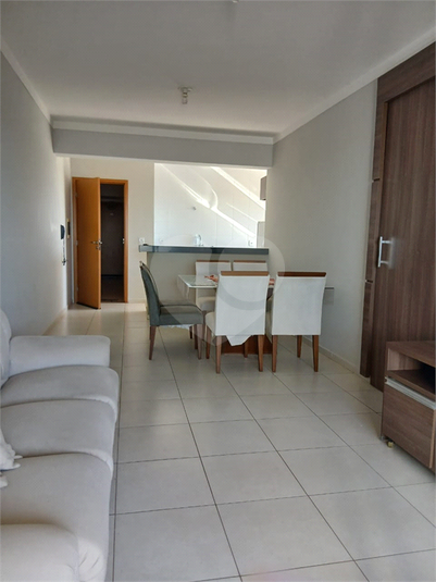 Foto REO1096020