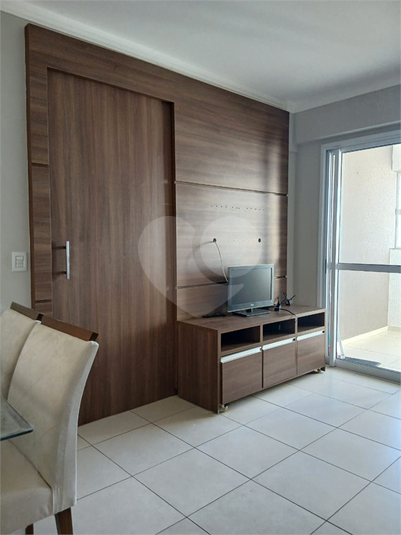 Foto REO1096020