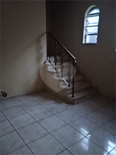 Foto REO1096022