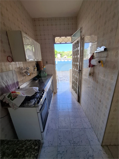 Foto REO1096023