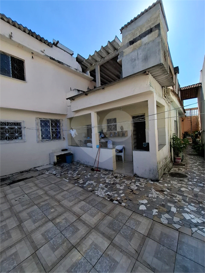 Foto REO1096023