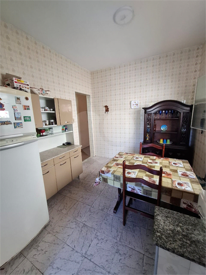Foto REO1096023