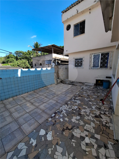 Foto REO1096023