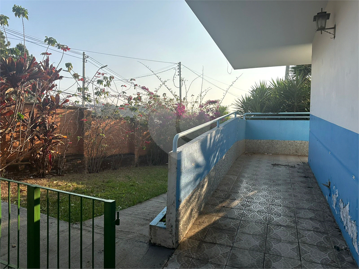 Foto REO1096024
