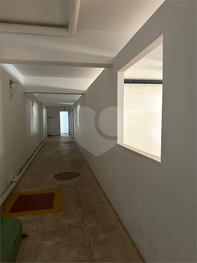 Foto REO1096024