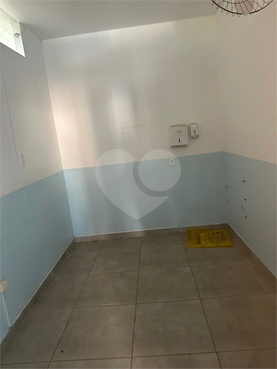Foto REO1096024