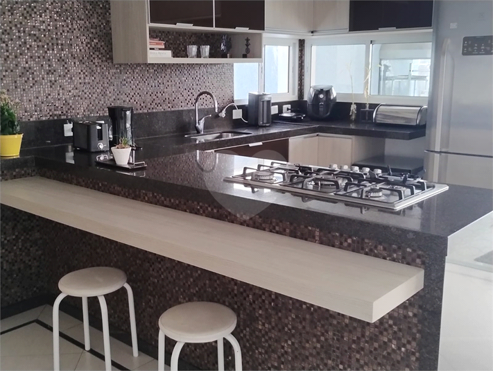 Foto REO1096025