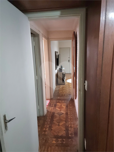 Foto REO1096028