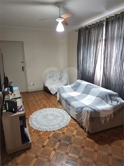 Foto REO1096028