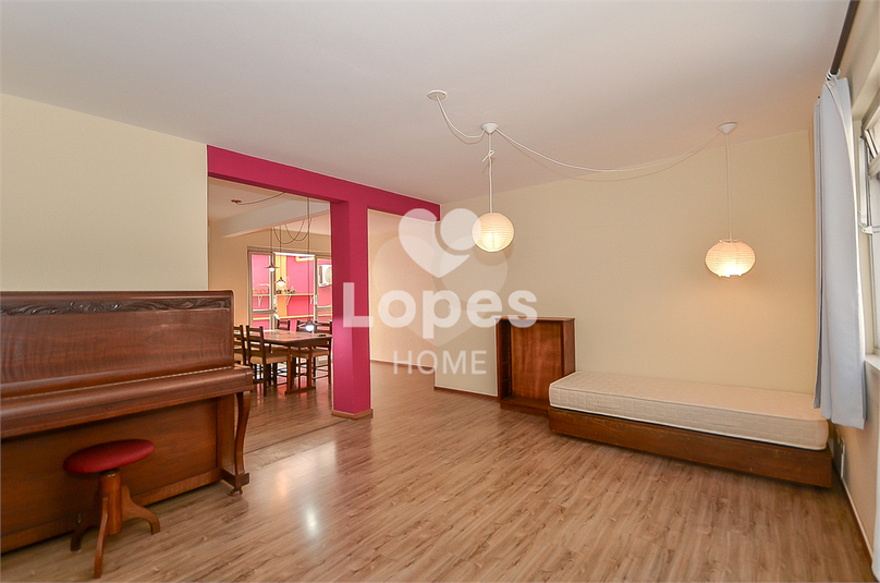 Foto REO1096036