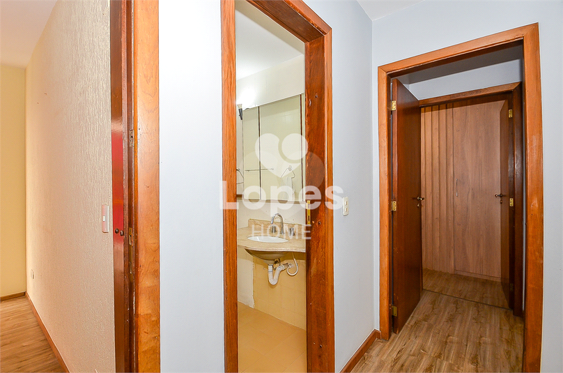 Foto REO1096036