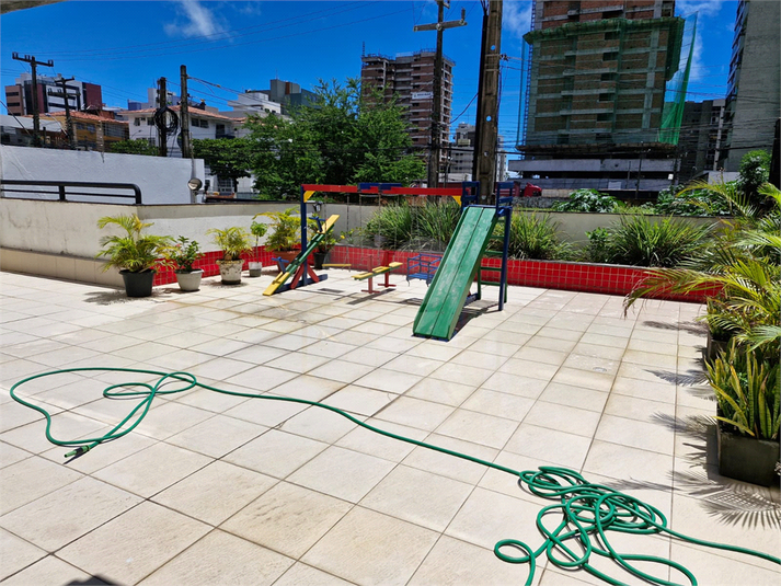 Foto REO1096045
