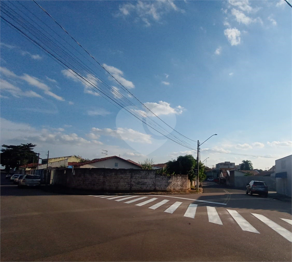 Foto REO1096064