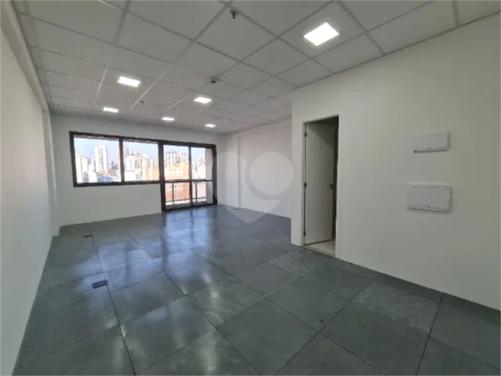 Foto REO1096068