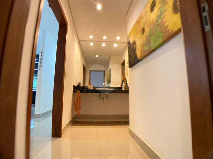 Foto REO1096087