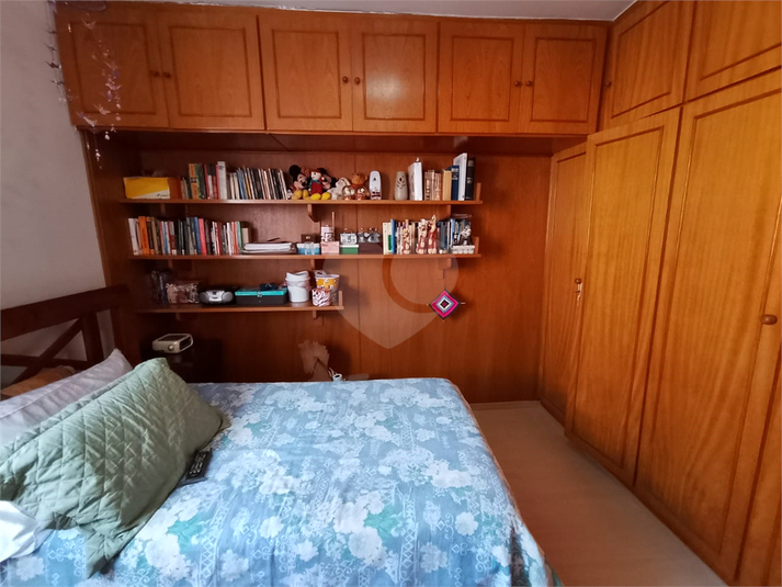 Foto REO1096098