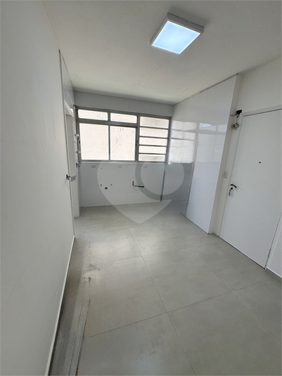 Foto REO1096105