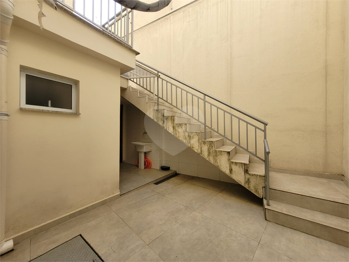 Foto REO1096109