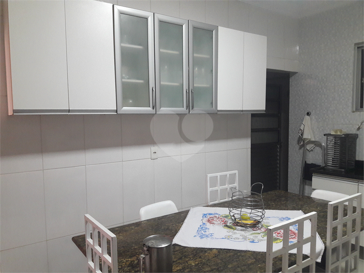 Foto REO1096117