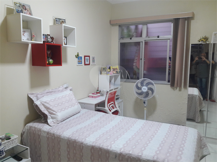 Foto REO1096117