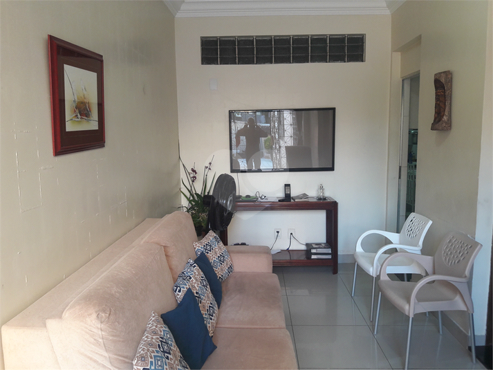 Foto REO1096117