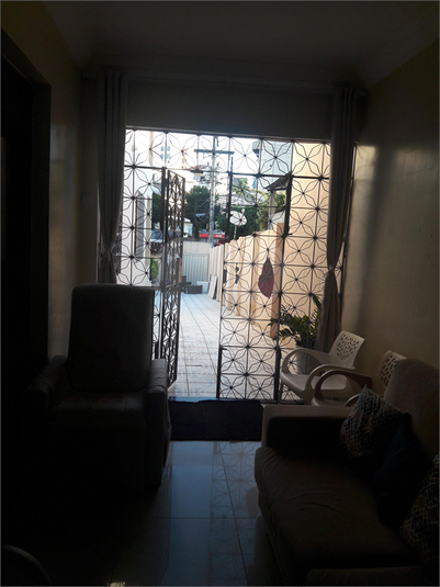Foto REO1096117