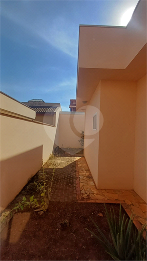 Foto REO1096119