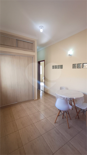 Foto REO1096119
