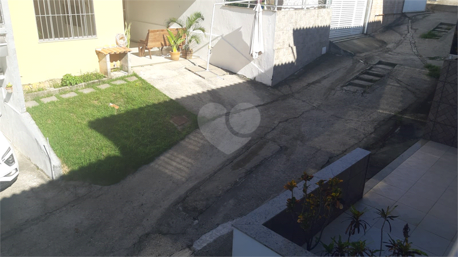 Foto REO1096125