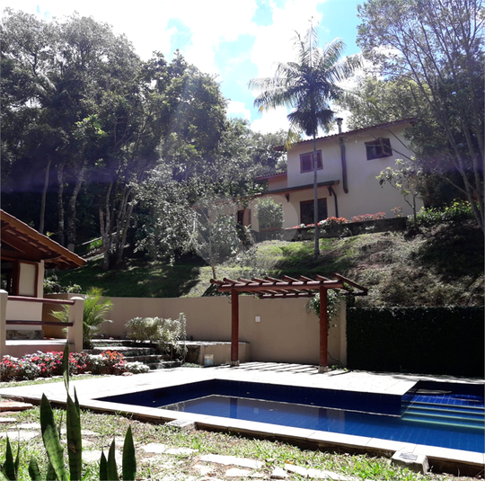 Foto REO1096127