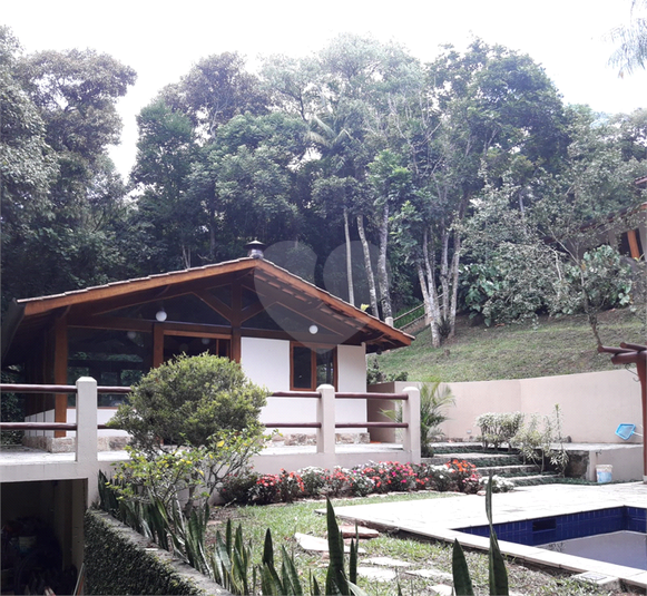 Foto REO1096127