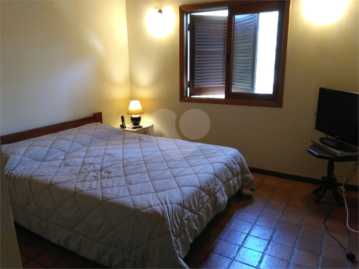 Foto REO1096127