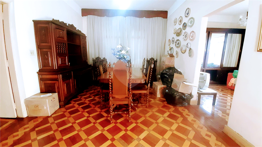 Foto REO1096132