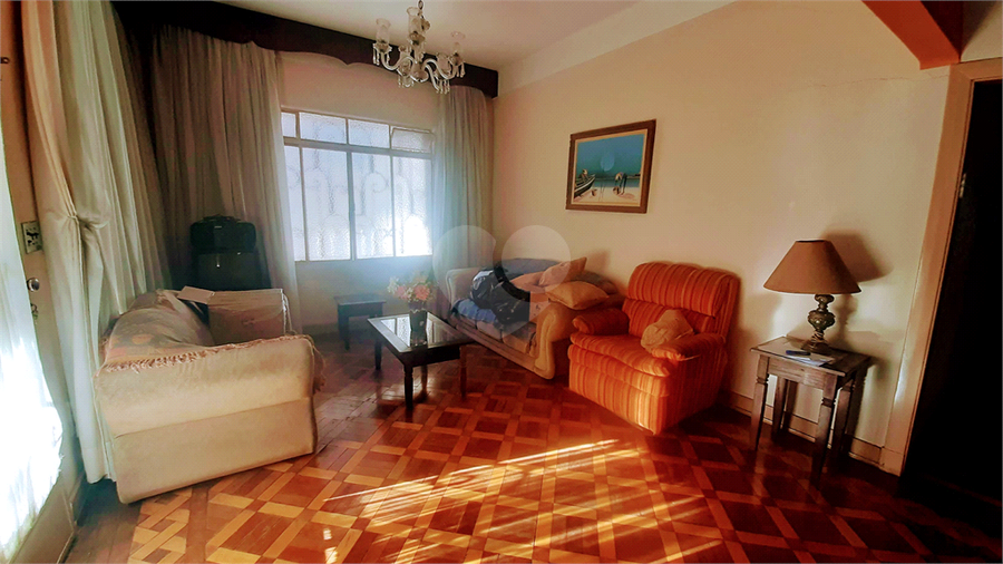 Foto REO1096132