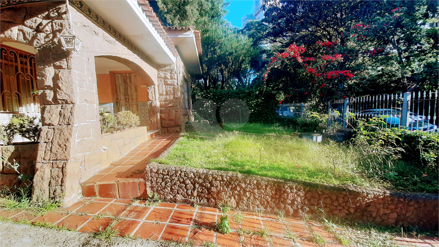 Foto REO1096132
