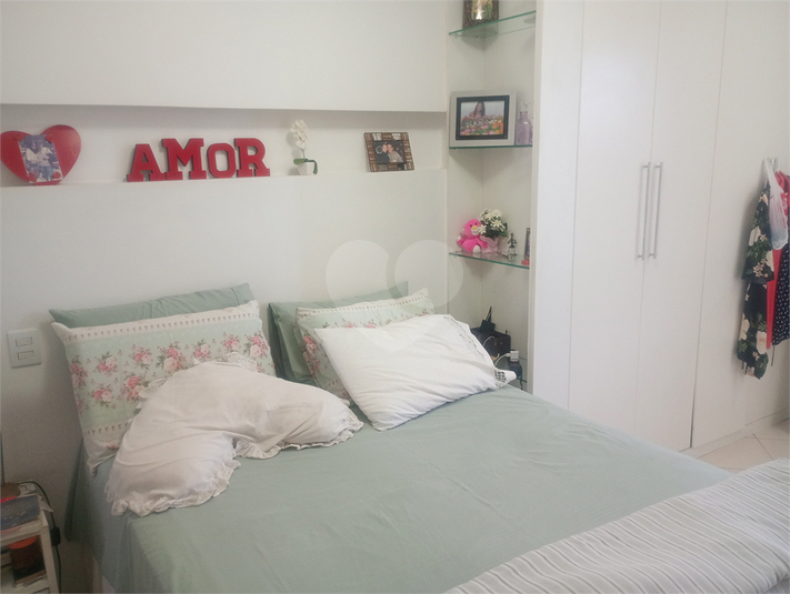 Foto REO1096133