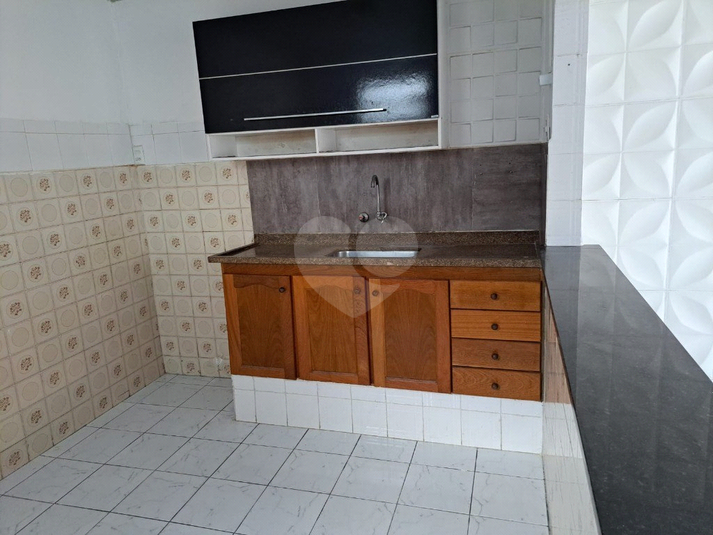 Foto REO1096134