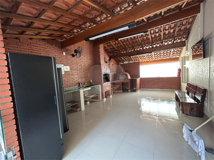 Foto REO1096137
