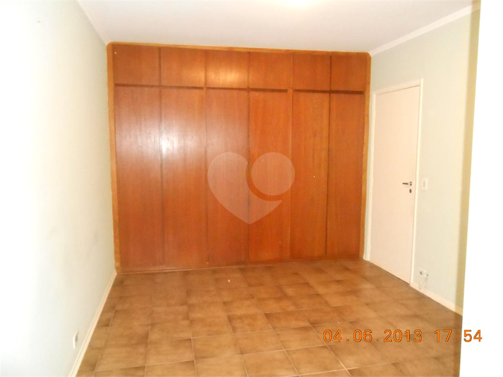 Foto REO1096148