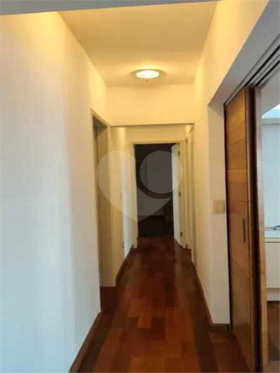 Foto REO1096154