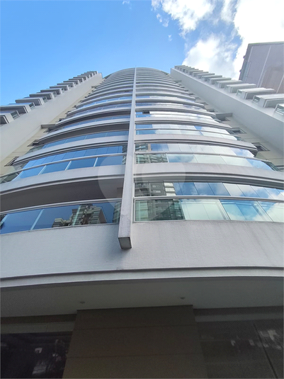 Foto REO1096154