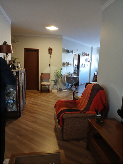 Foto REO1096158