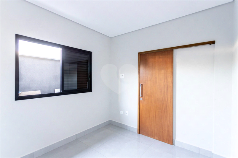 Foto REO1096159