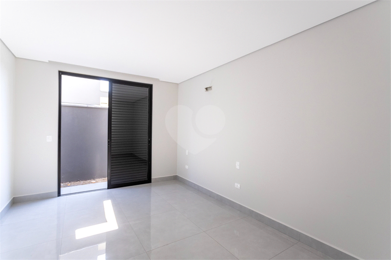 Foto REO1096159
